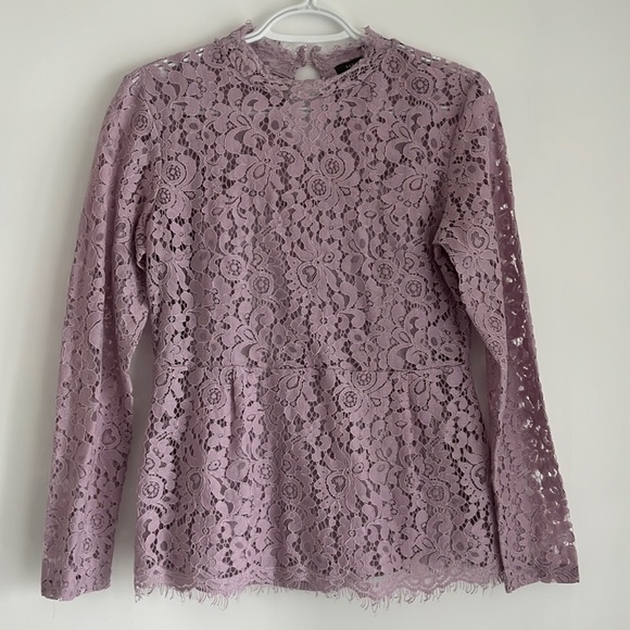 Lavender Lace Long Sleeve Peplum Top w/ Interior Tank Top - Picture 2 of 9
